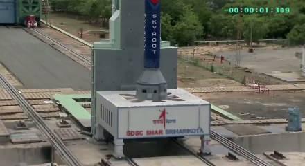 Hindistan'da &ouml;zel sekt&ouml;r tarafından geliştirilen ilk y&ouml;r&uuml;nge roketi başarıyla fırlatıldı