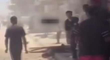 Katil İsrail, Gazze&rsquo;de cenaze t&ouml;renine saldırı d&uuml;zenledi: 7 &ouml;l&uuml;, 19 yaralı