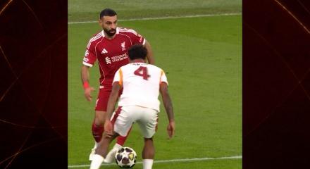 S&uuml;per Lig'de y&uuml;zyılın transfer bombası: "Başkan Mohamed Salah ile el sıkıştı"