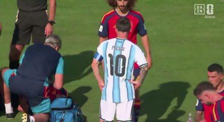 Dev finalde Messi'nin aciziyeti kameralara yansıdı! Arjantinliler bile tepki g&ouml;sterdi  