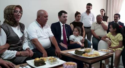 Bakan Kurum Malatya&rsquo;da depremzede aileye misafir oldu