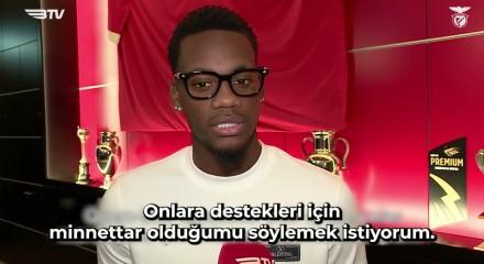 Benfica, Jhon Duran'ı resmen a&ccedil;ıkladı