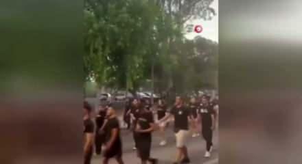 Rumlardan Metehan Sınır Kapısı'nda provokatif g&ouml;steri