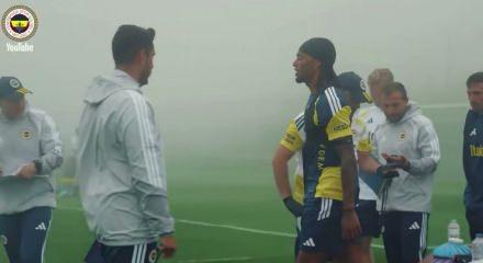 Fenerbah&ccedil;e'de Archie Brown bombası: Premier Lig devleri kapıda!