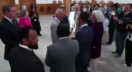 İngiltere Kralı 3. Charles, Cambridge Merkez Camisi'ni ziyaret etti