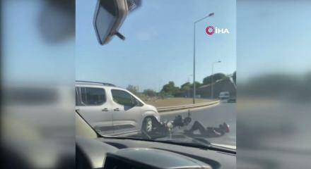 İzmir'de motosikletliye kasten &ccedil;arpıp ka&ccedil;an s&uuml;r&uuml;c&uuml;ye ağır ceza