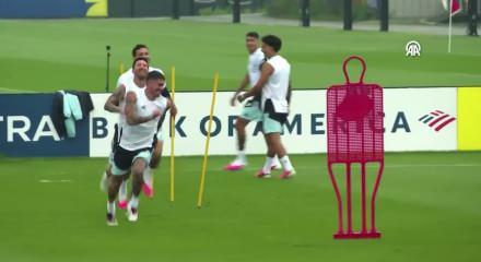Lionel Messi ve takımı unutulmak istenen bir rekor kırdı