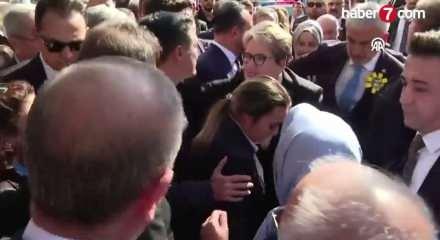 Meral Akşener sahalara geri d&ouml;nd&uuml;!