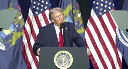 ABD Başkanı Trump'tan İran ve Netanyahu a&ccedil;ıklaması: Askeri se&ccedil;enek masada