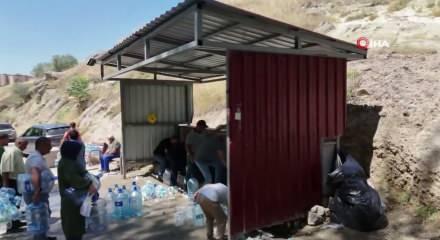 Ankara'da 3 g&uuml;nl&uuml;k su krizi! Vatandaş sokağa d&ouml;k&uuml;ld&uuml;