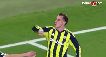 Fenerbah&ccedil;e taraftarının Kerem Akt&uuml;rkoğlu isyanı rekor kırdı! 