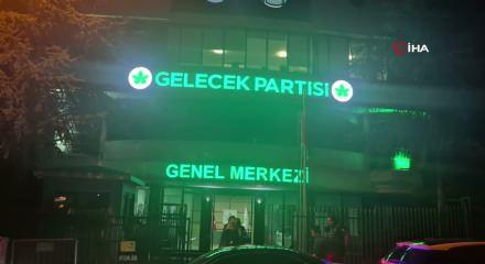 Gelecek Partisi'nin feshi sonrası Yeni Yol'da grup krizi