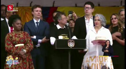Kolombiya Cumhurbaşkanı Gustavo Petro Siyonist İsrail uyarısında bulundu