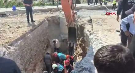 Malatya'da konut inşaatında g&ouml;&ccedil;&uuml;k: 2 iş&ccedil;i toprak altında 