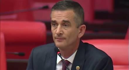 &Uuml;mit Dikbayır, AK Parti'ye katılacak