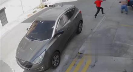 Ekvador'da belediye m&uuml;fettişine kanlı pusu! 13 kurşunla infaz etti!