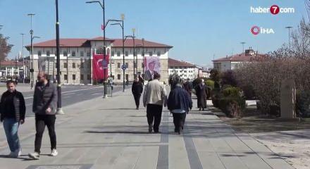 Emeklinin beklediği fark &ouml;demesi hesaplara aktarıldı  