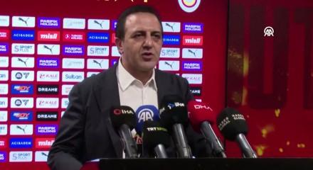 Galatasaray'da beklenen kararlar gelmeyince kriz &ccedil;ıktı: Y&ouml;netici hesabını kapattı
