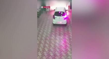 Hindistan'da feci kaza: Otomobil 7 metrelik asans&ouml;r boşluğuna d&uuml;şt&uuml;