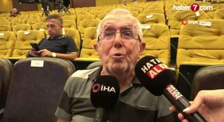 Kanser hastası engelli adamın hayalini bile kuramadığı evine kavuşunca d&ouml;kt&uuml;ğ&uuml; g&ouml;zyaşı duygulandırdı