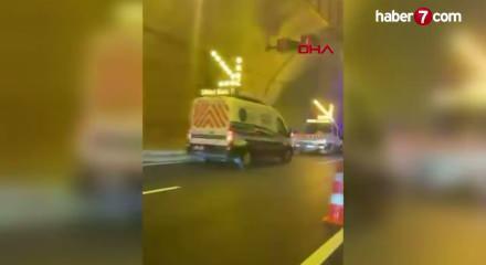Kuzey Marmara Otoyolu'nda hafif ticari ara&ccedil; t&uuml;nel duvarına &ccedil;arptı: 3 &ouml;l&uuml;, 1 yaralı