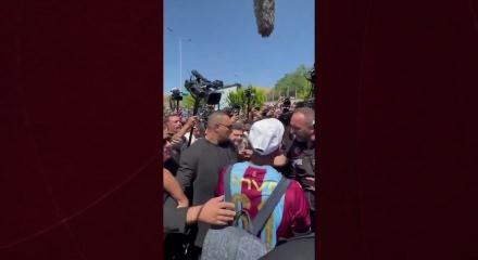 Mohamed Salah taraftarlar buluştu ilk 3'l&uuml;s&uuml;n&uuml; &ccedil;ektirdi