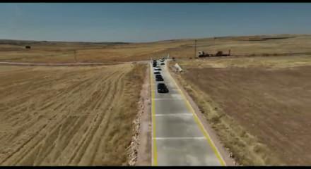 Şanlıurfa B&uuml;y&uuml;kşehir Belediyesi  ilde yol &ccedil;alışmalarına aralıksız devam ediyor