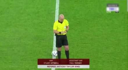 S&uuml;per Lige Premier Lig'in d&uuml;nyaca &uuml;nl&uuml; hakemi elit hakem direkt&ouml;r&uuml; olarak atandı