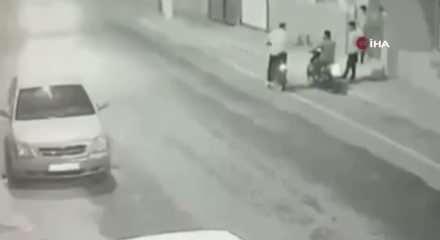 Yaşlı adamın feci sonu: Camiye giderken motosiklet &ccedil;arpması sonucu &ouml;ld&uuml;