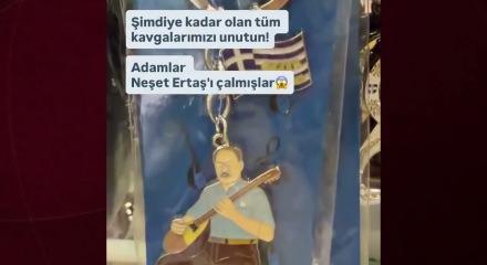 Yunanistan baklava yoğurt derken Neşet Ertaş'ı da &ccedil;aldı...