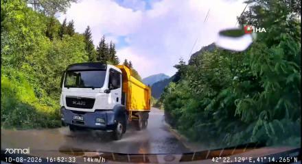 Artvin'de bir taksicinin zor anları