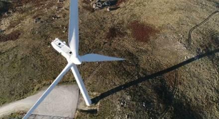 Enerjide yeni d&ouml;nem başladı: Batarya devrimiyle g&uuml;neş enerjisi geceyi aydınlatacak