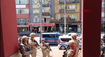 Su&ccedil; &ouml;rg&uuml;t&uuml; lideri Yunanistan&rsquo;a ka&ccedil;ma hazırlığı yaparken yakalandı