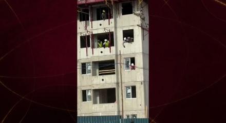 Brezilya'daki şantiyede ecel teri: İskeleden d&uuml;şen iş&ccedil;iye kep&ccedil;eli operasyon!