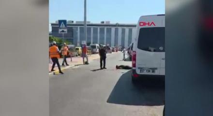 Antalya'da emekli polis memuru, sevgilisini &ouml;ld&uuml;rd&uuml;