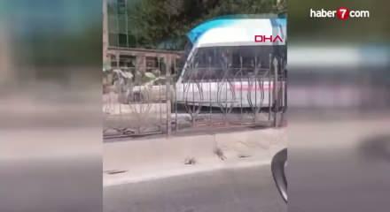 Beyoğlu'nda tramvay raydan &ccedil;ıktı
