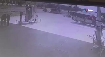 Denizli'de eşkıyalık! Silah zoruyla gen&ccedil; kadını ka&ccedil;ırdı