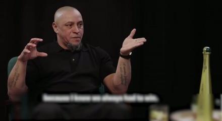 D&Uuml;nyaca &uuml;ml&uuml; futbolcu Roberto Carlos "M&uuml;sl&uuml;man oldu" iddia edildi