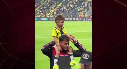 Forması &ccedil;ıkartılmaya &ccedil;alışılmıştı! Lyon ma&ccedil;ında Aziz Yıldırım'ın &ouml;zel konuğu oldu