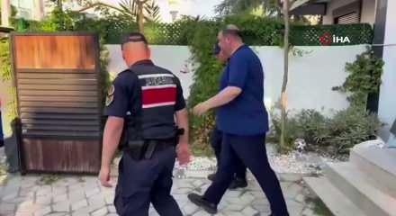 Menderes'te d&uuml;ğ&uuml;m &ccedil;&ouml;z&uuml;lemedi: Muhalefetin &ccedil;atlağı AK Parti'ye yaradı
