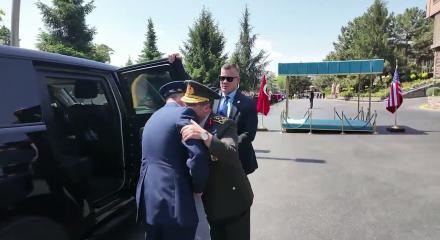 Orgeneral Bayraktaroğlu, ABD'li mevkidaşı Caine ile g&ouml;r&uuml;şt&uuml;