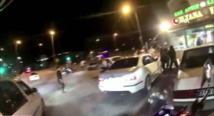 Karab&uuml;k&rsquo;te "Yan baktın" tartışması yumruklu kavgaya d&ouml;n&uuml;şt&uuml;!