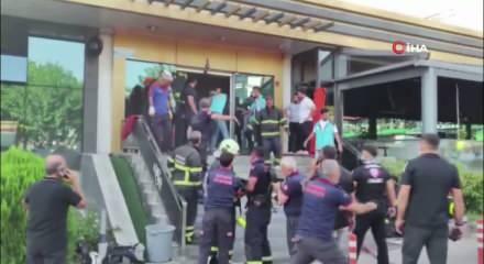 Batman&rsquo;da bir spor salonunda yangın &ccedil;ıktı: 30 kişi mahsur kaldı