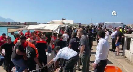 Girne a&ccedil;ıklarında alabora olan yolcu gemisindeki yolcuları kurtarma &ccedil;alışmaları kameralara yansıdı