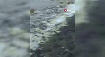 Samsun sahilinde sıcak saatler! Ekipler alarma ge&ccedil;ti