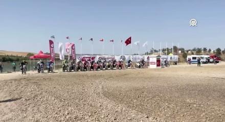 Tekirdağ'da d&uuml;zenlenen Balkan ve T&uuml;rkiye motokros şampiyonaları sona erdi