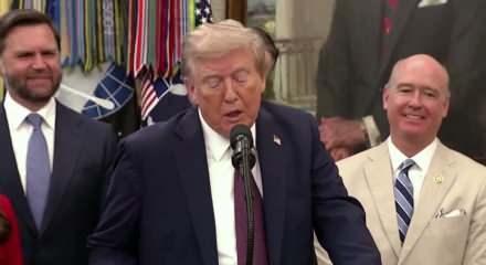 Trump portf&ouml;y&uuml;n&uuml; g&uuml;ncelledi: SpaceX yatırımı resmi raporlara yansıdı