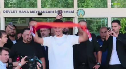 Deniz G&uuml;l, Galatasaray i&ccedil;in İstanbul'da!