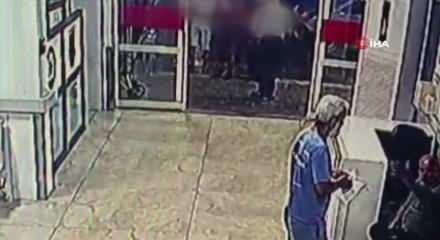 Mersin'de &ccedil;&ouml;pe atılmış sağ bebek bulundu
