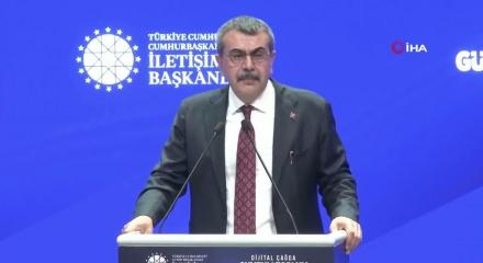 Milli Eğitim Bakanı Yusuf Tekin'den 'okul kıyafeti' &ccedil;ıkışı: Tiş&ouml;rt &ouml;rneğiyle tek tek anlattı!